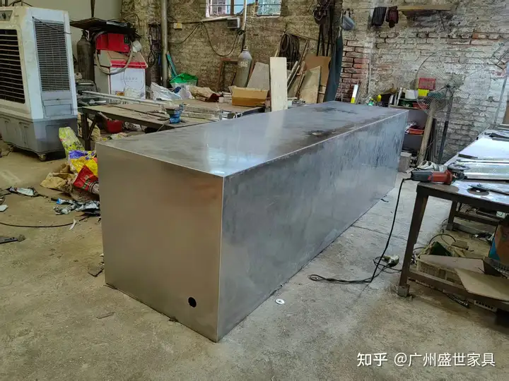 文章附图